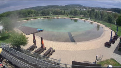 Koupací jezero