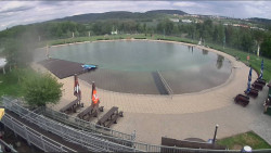 Koupací jezero