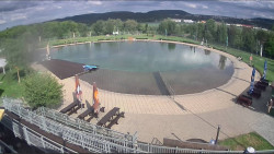 Koupací jezero