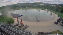 Koupací jezero
