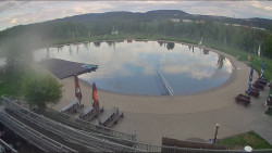 Koupací jezero
