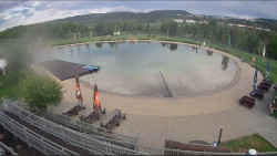 Koupací jezero