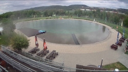 Koupací jezero