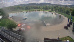 Koupací jezero