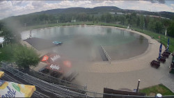 Koupací jezero