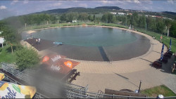 Koupací jezero