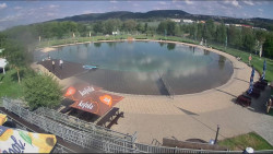 Koupací jezero