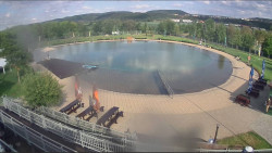 Koupací jezero