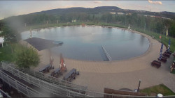 Koupací jezero