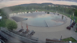 Koupací jezero