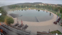 Koupací jezero