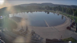 Koupací jezero