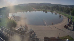 Koupací jezero