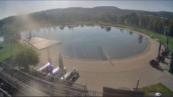 Koupací jezero