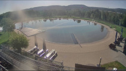 Koupací jezero