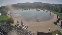 Koupací jezero