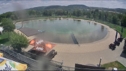 Koupací jezero