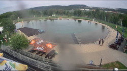 Koupací jezero