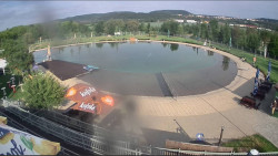 Koupací jezero