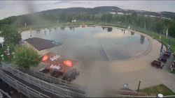 Koupací jezero