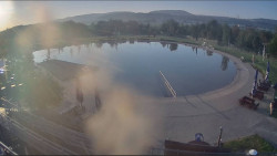 Koupací jezero
