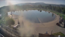 Koupací jezero