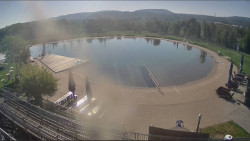 Koupací jezero