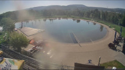 Koupací jezero