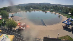 Koupací jezero