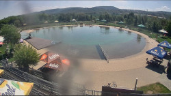 Koupací jezero