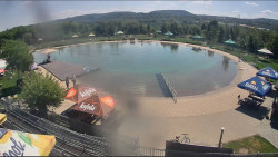 Koupací jezero