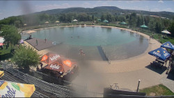 Koupací jezero