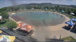 Koupací jezero