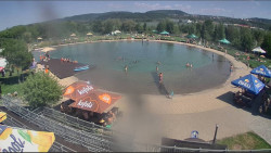 Koupací jezero