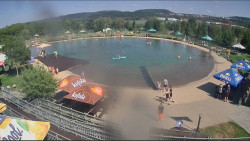 Koupací jezero