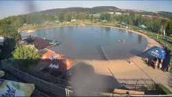 Koupací jezero