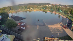 Koupací jezero