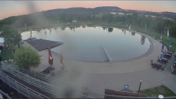 Koupací jezero