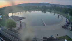 Koupací jezero