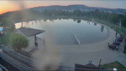 Koupací jezero