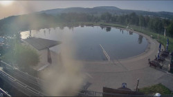 Koupací jezero