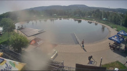 Koupací jezero
