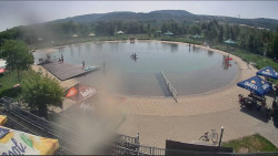 Koupací jezero