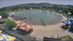 Koupací jezero