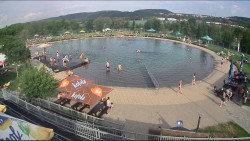 Koupací jezero