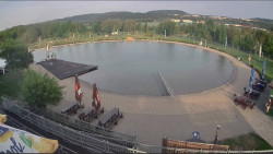 Koupací jezero