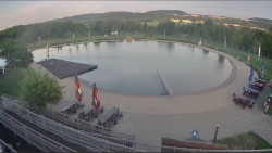 Koupací jezero