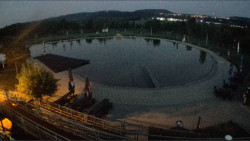 Koupací jezero