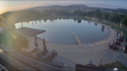 Koupací jezero