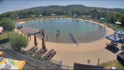 Koupací jezero